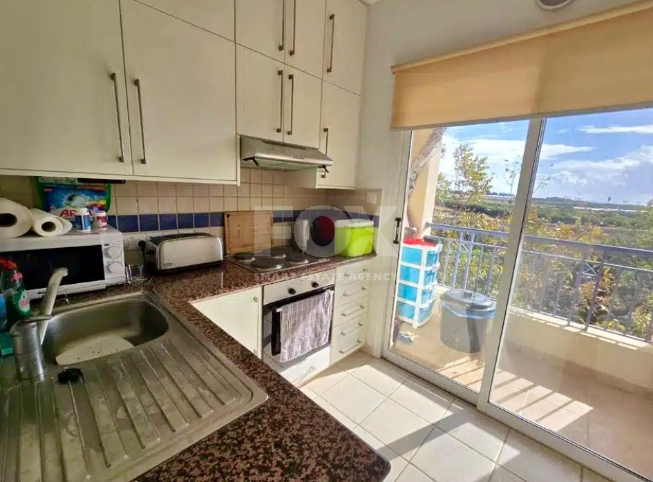 Two-Bedroom Penthouse with Roof Garden & Sea View in Mandria, Paphos