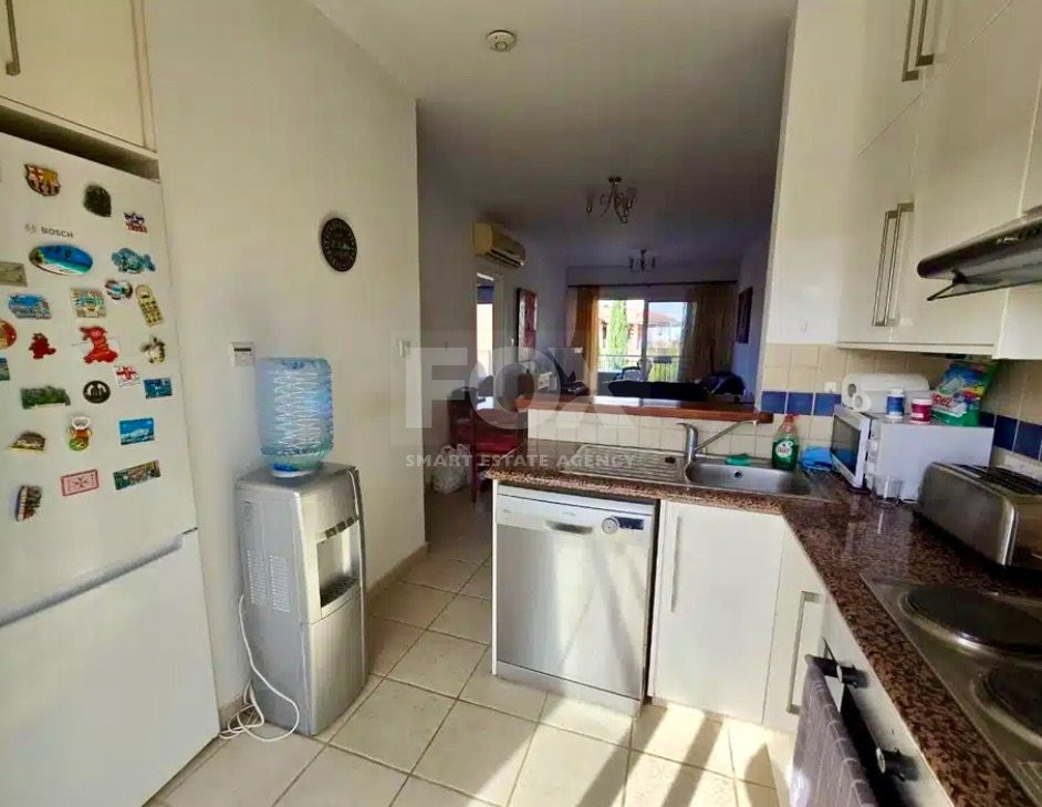 Two-Bedroom Penthouse with Roof Garden & Sea View in Mandria, Paphos
