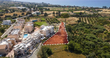 Residential Field in Argaka village, in Paphos