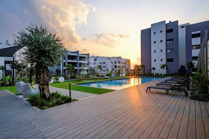 Amazing 1 bedroom apartment with Roof Garden for sale in Zakaki, Limassol