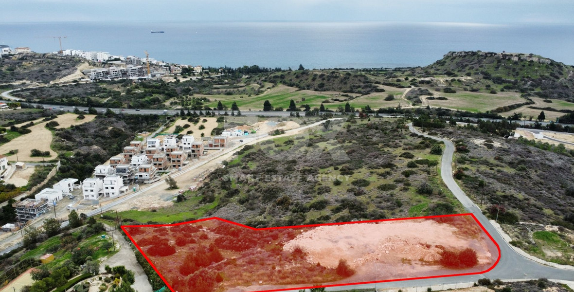 Development Land for sale in Agios Tychon: with Sea-View