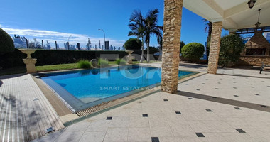 Four bedroom mansion plus Annex, pool and garden for Rent in Agios Athanasios, Limassol