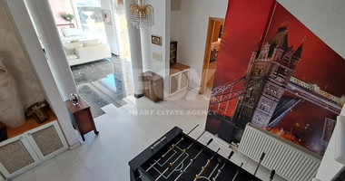 Four bedroom mansion plus Annex, pool and garden for Rent in Agios Athanasios, Limassol