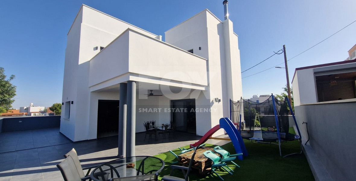 Luxury Detached Villa for Sale in Ypsonas