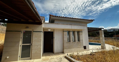 Three bedroom bungalow in Argaka Community, in Paphos