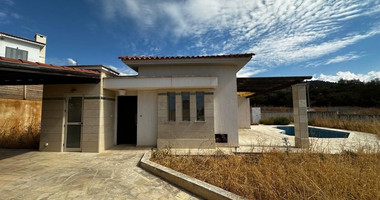 Three bedroom bungalow in Argaka Community, in Paphos