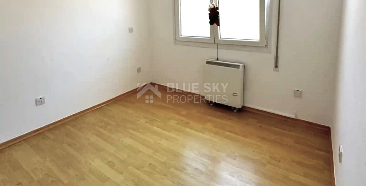 Spacious four bedroom house with private garden and pool  in Mouttagiaka