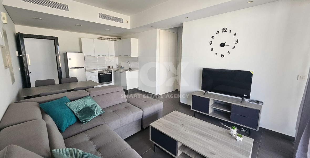 Fully Furnished One Bedroom Apartment On Gated Complex With Pool