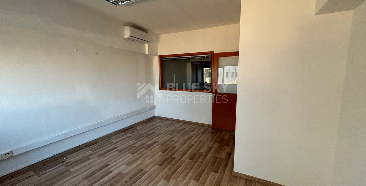 Unfurnished Office for Rent in Agia Zoni