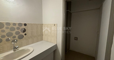 Unfurnished Office for Rent in Agia Zoni