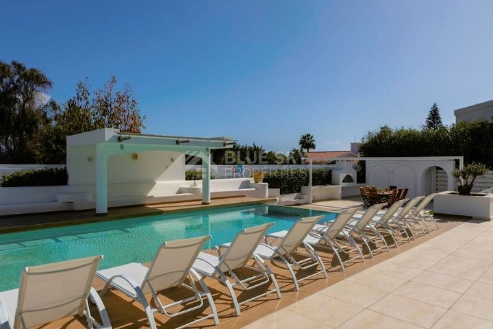 Stunning Six Bedroom Detached Villa in Coral Bay, Paphos