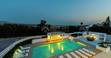 Stunning Six Bedroom Detached Villa in Coral Bay, Paphos