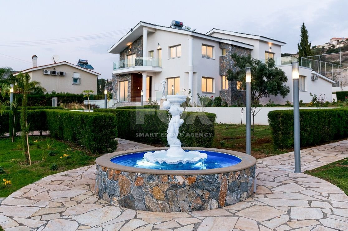 Luxurious 5 bedroom villa for sale in Agios Tychonas, Limassol