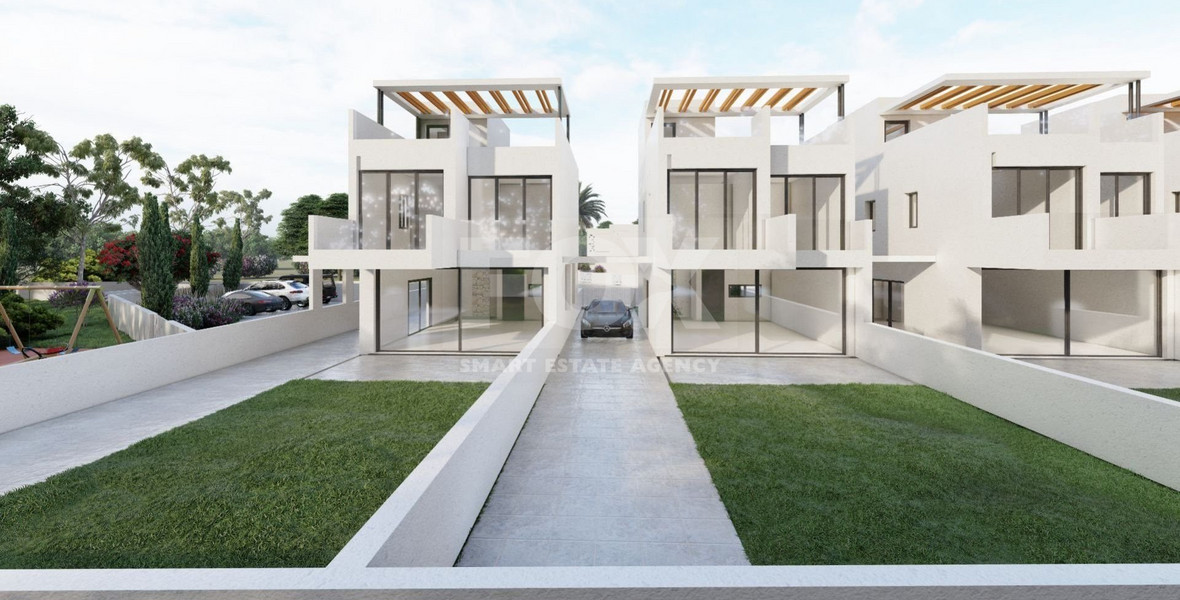 Six bedroom house for sale in Agios Athanasios, Limassol