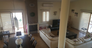 Two bedroom Upper House For Rent In Trachoni, Limassol