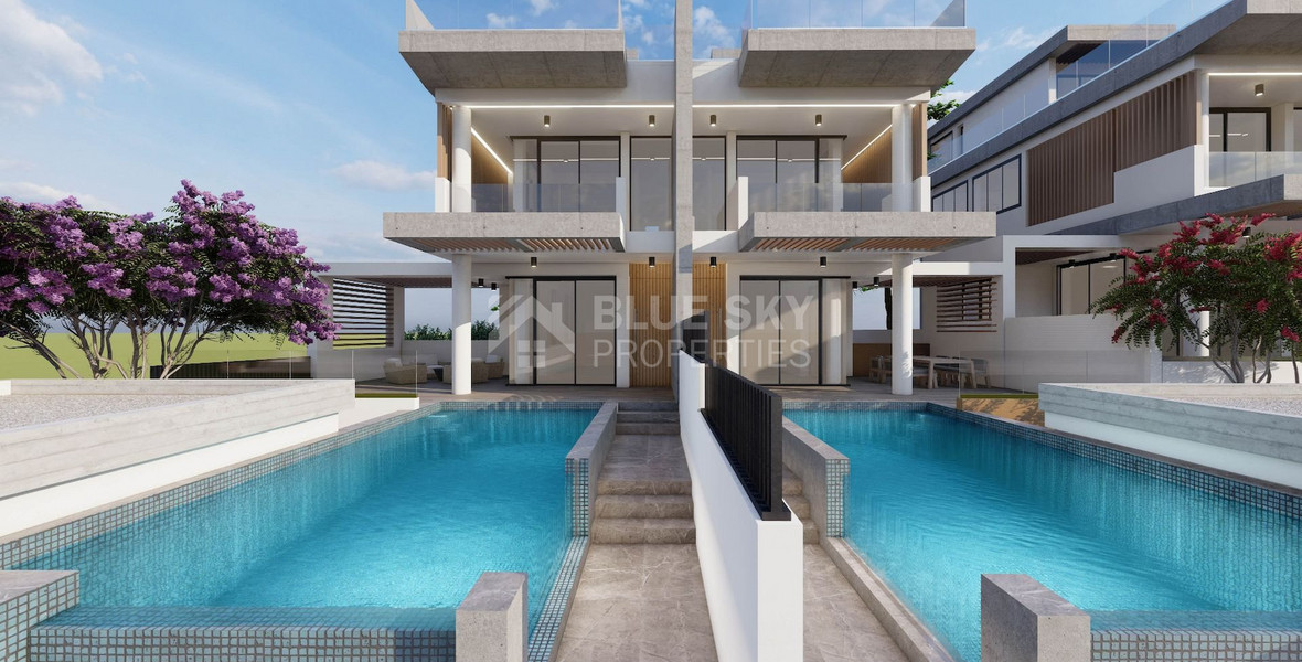 Five bedroom luxury villa for sale in Chloraka, Paphos