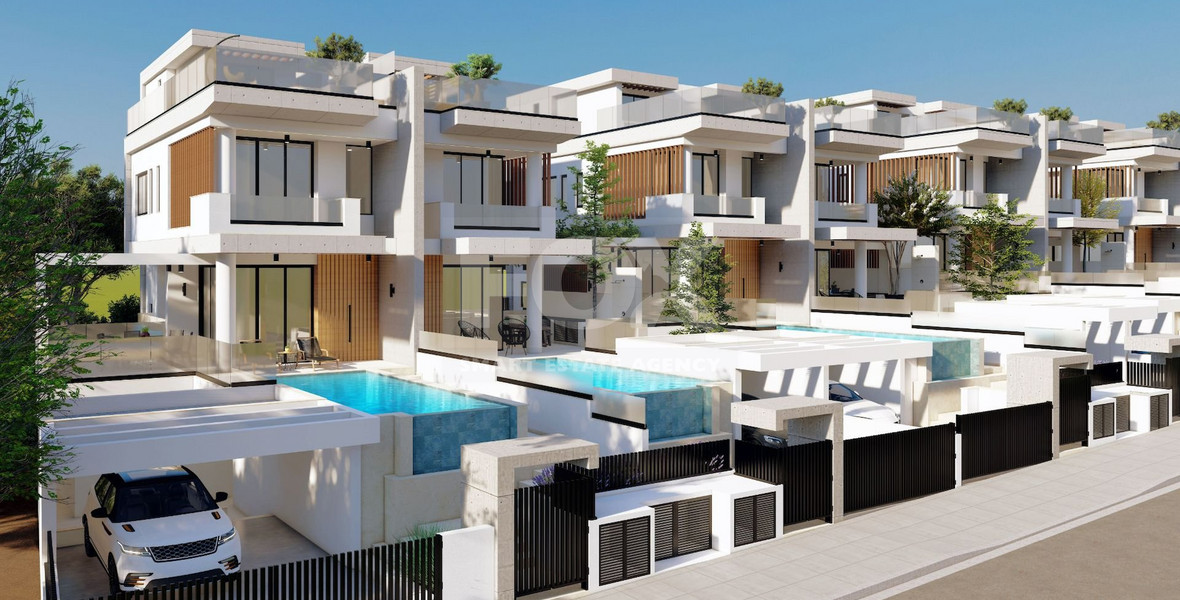 Five bedroom luxury villa for sale in Chloraka, Paphos