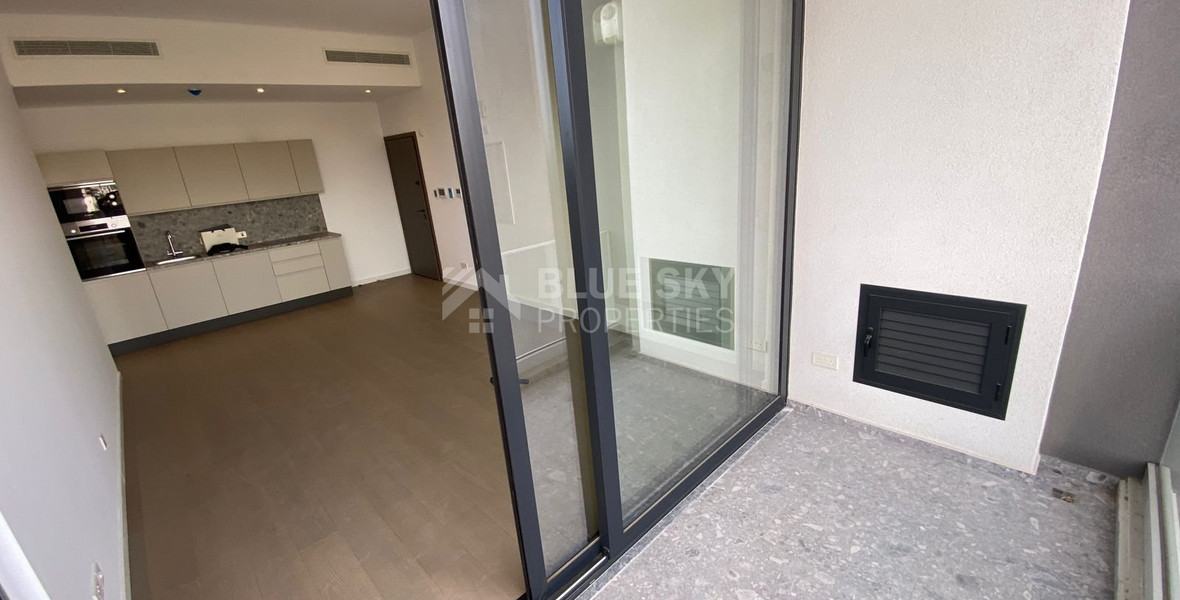 Modern Apartment with Sea View in Agios Athanasios tourist area