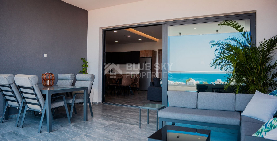 Modern 2 Bedroom Apartment with Sea View in Mouttagiaka