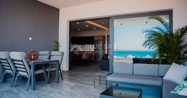 Modern 2 Bedroom Apartment with Sea View in Mouttagiaka