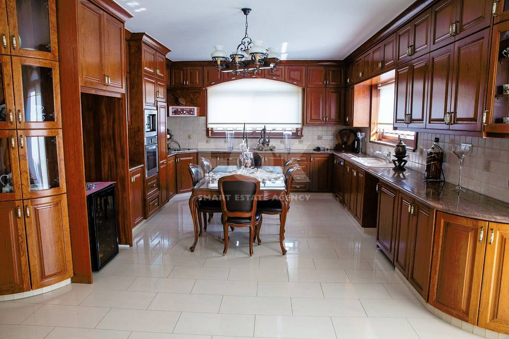 6 Bed House For Sale In Panthea (Agia Fyla)