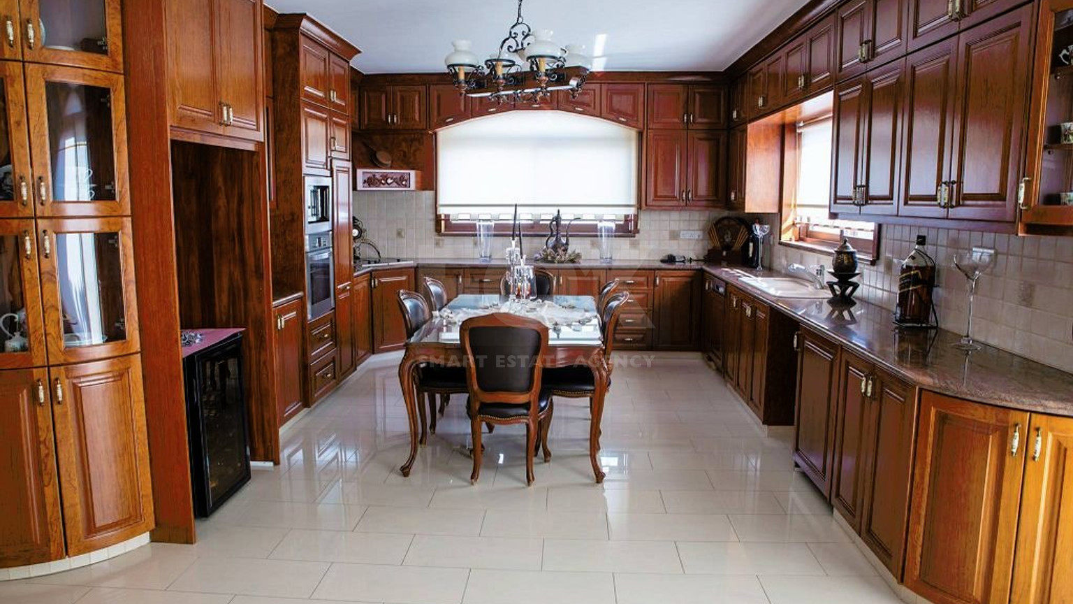 6 Bed House For Sale In Panthea (Agia Fyla)