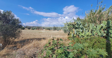 Investment land for sale in Episkopi, Limassol