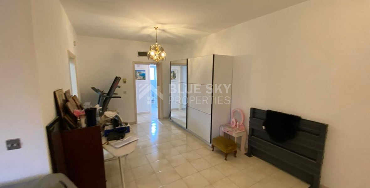 Spacious two Bedroom Apartment For sale in Neapoli