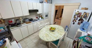 Spacious two Bedroom Apartment For sale in Neapoli