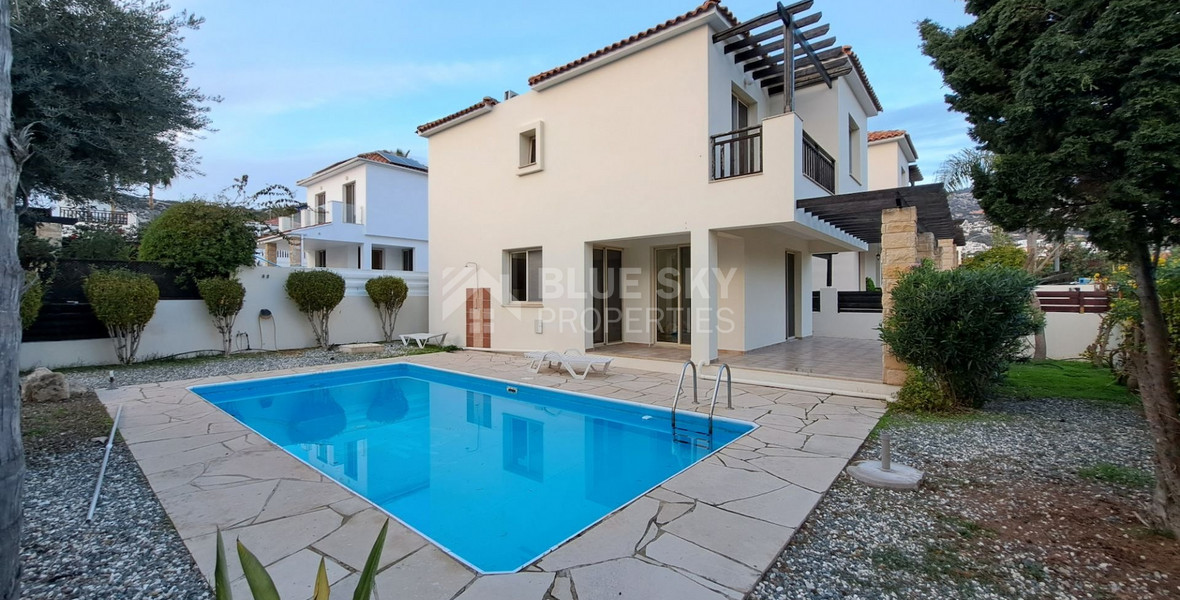 Three bedroom Villa with private pool