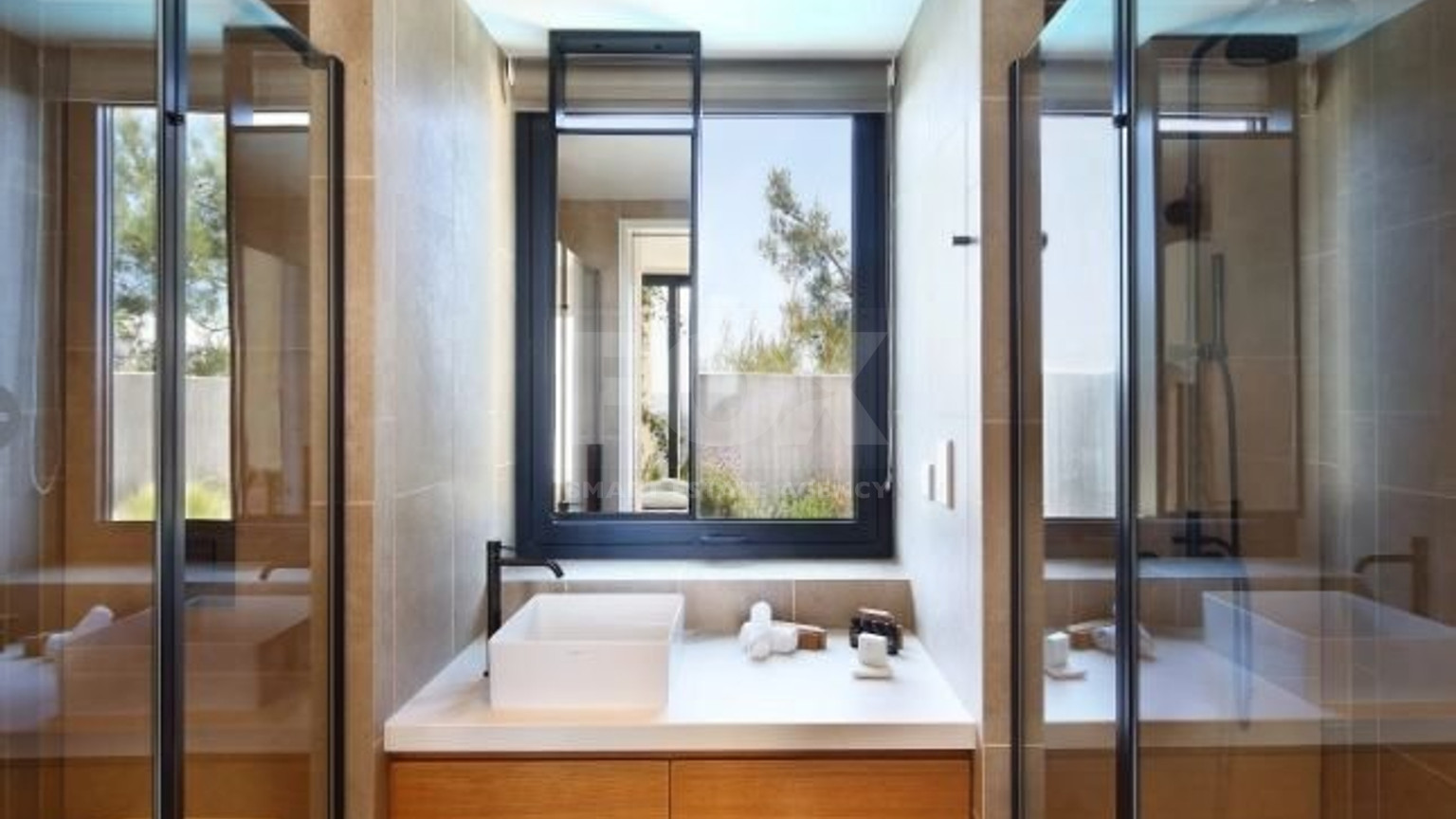 Spacious Detached Villa with private Pool in Tsada Community, Paphos