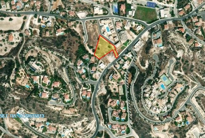 Lovely residential land perfect for a housing project Development in the sought after location of Agios Tychonas