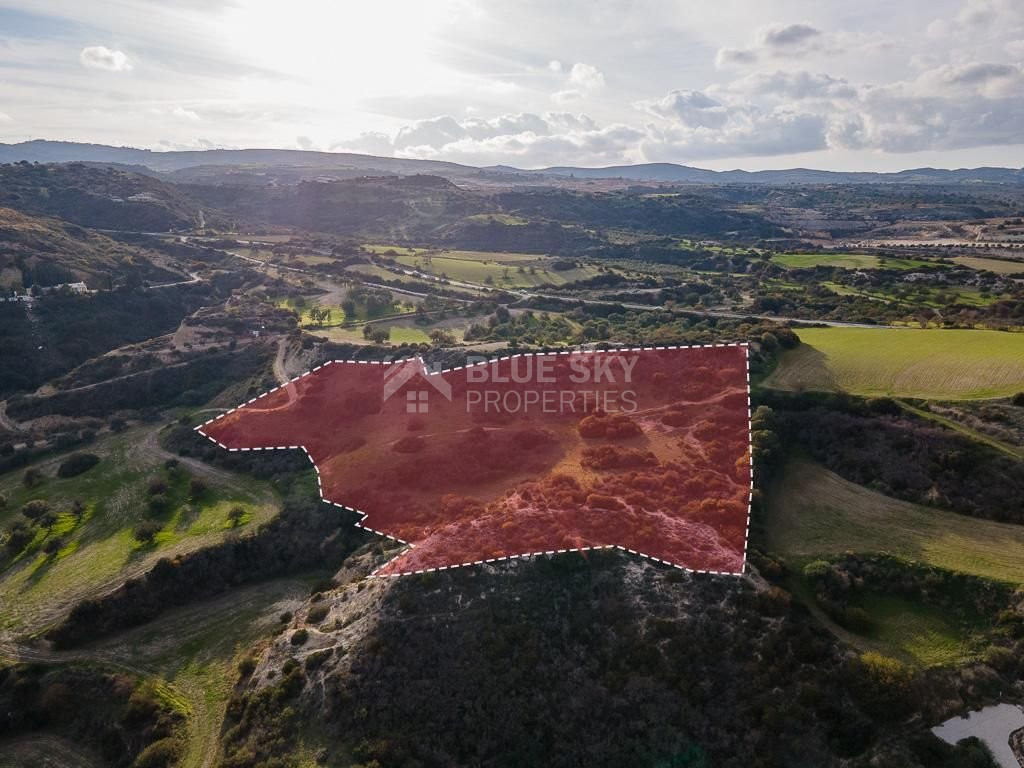 Agricultural Field in Drousia Community, Paphos