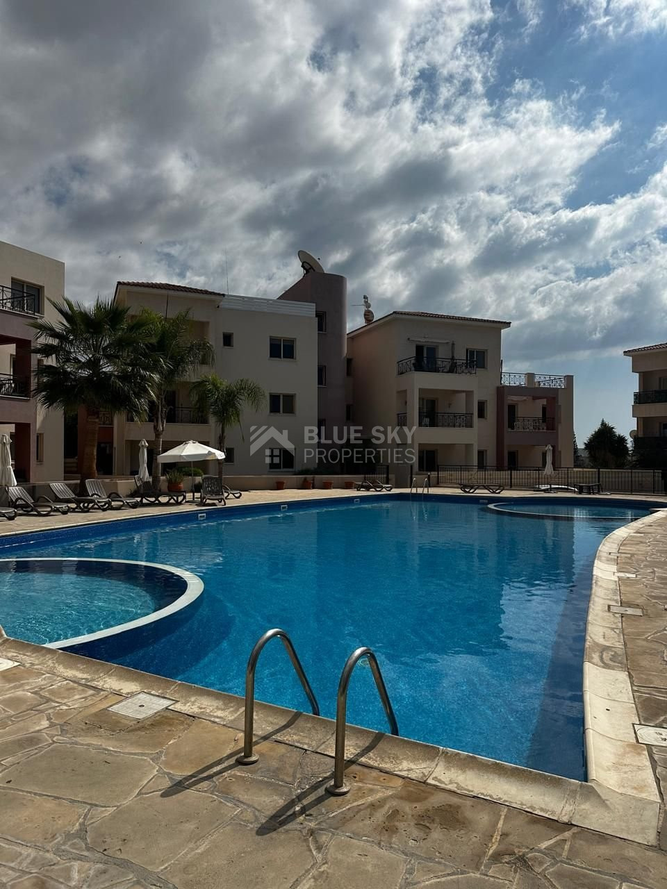 One bedroom apartment in a privileged area of Paphos