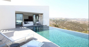 Spacious Detached Villa with private Pool in Tsada Community, Paphos