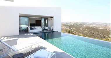 Spacious Detached Villa with private Pool in Tsada Community, Paphos