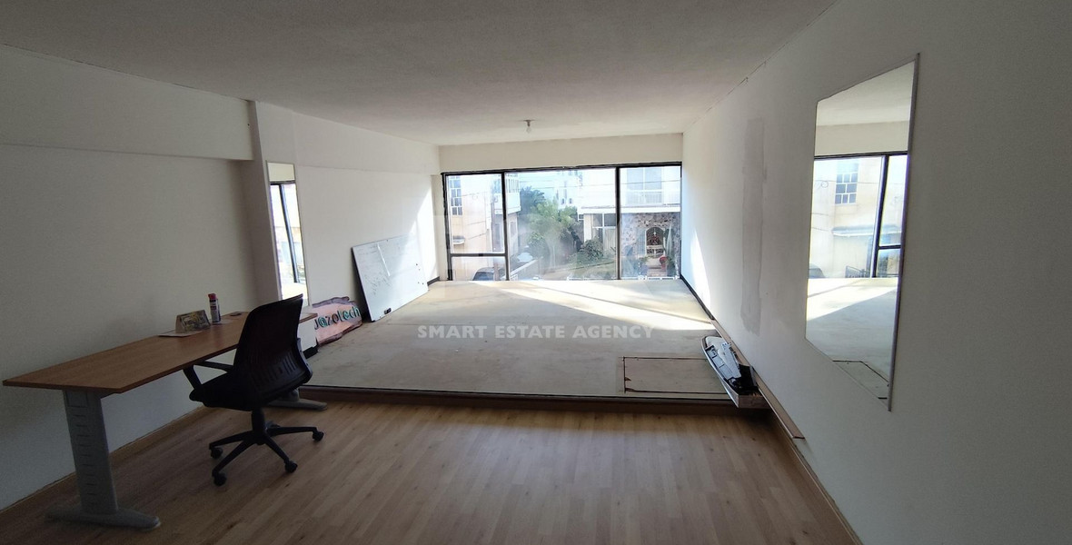 Shop for rent in Agia Zoni, Limassol