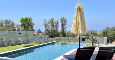 Three bedroom luxury villa with sea view in lower Chloraka community, in Paphos