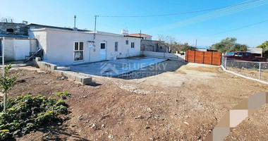 Traditional House in Ineia, Paphos