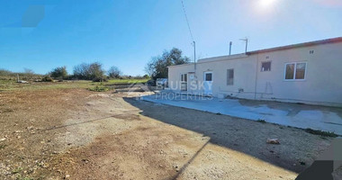 Traditional House in Ineia, Paphos