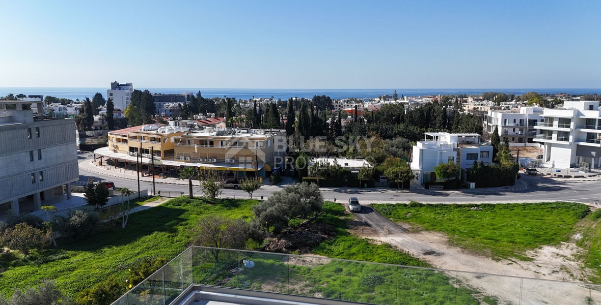 Two bedroom amazing apartment on fourth floor in Kato Paphos area