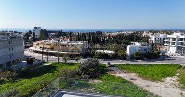 Two bedroom amazing apartment on fourth floor in Kato Paphos area