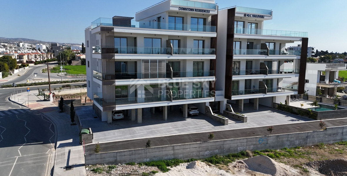 Two bedroom amazing apartment on fourth floor in Kato Paphos area