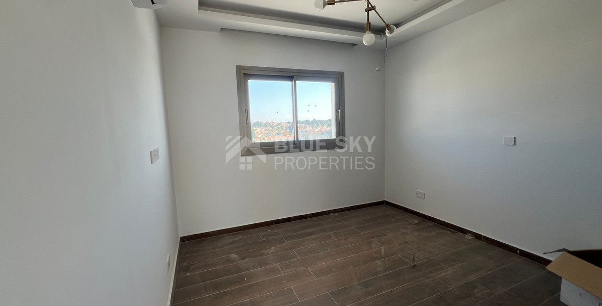 Two bedroom amazing apartment on fourth floor in Kato Paphos area