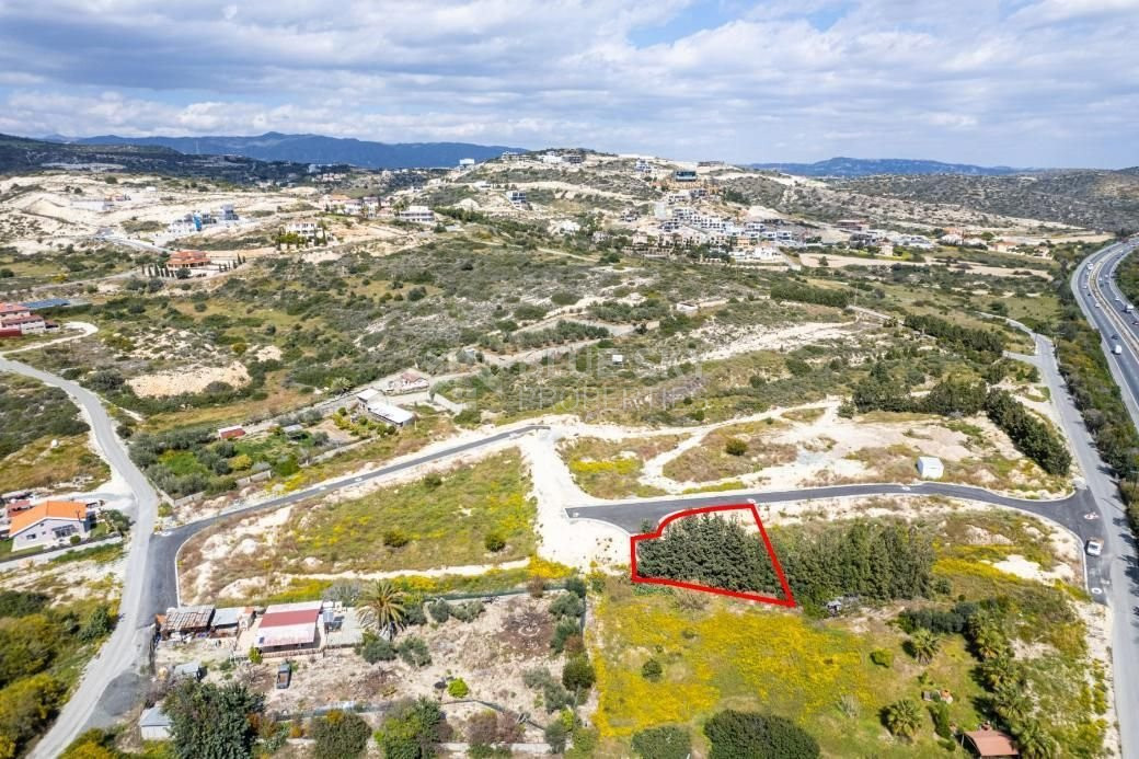 Residential land for sale in Agios Tychonas, Limassol