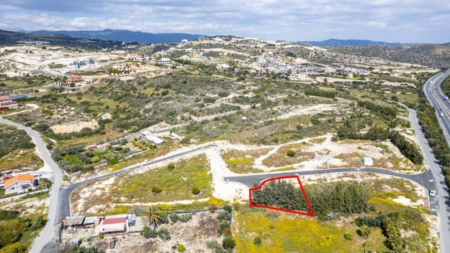 Residential plot for sale in Agios Tychonas, Limassol