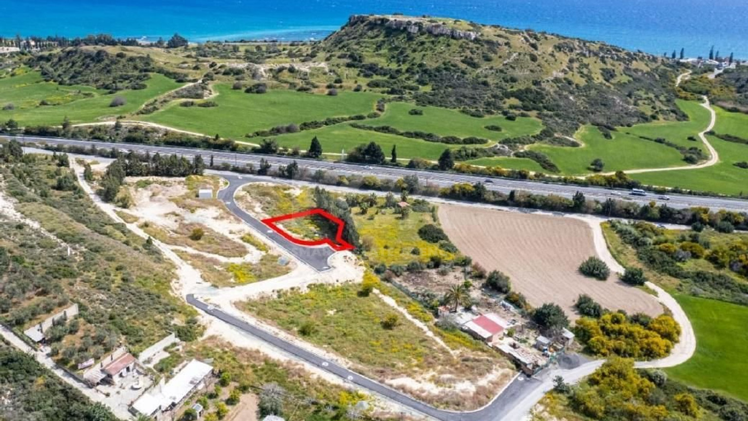 Residential plot for sale in Agios Tychonas, Limassol