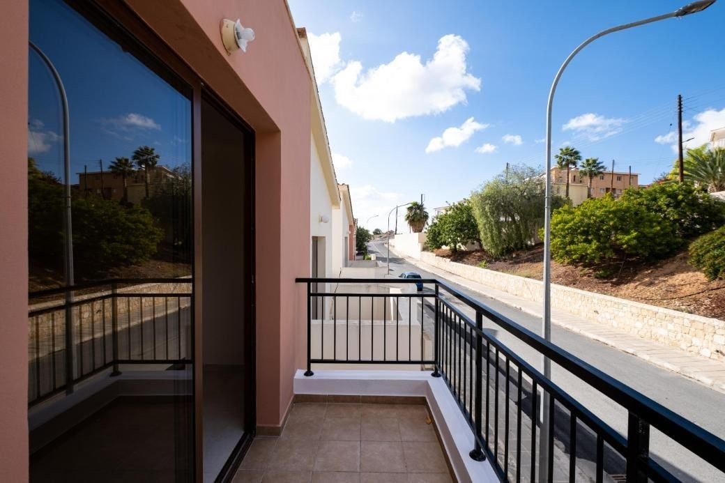 2 bedroom apartment 92 m² Peyia, Cyprus