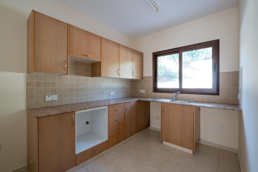 2 bedroom apartment 92 m² Peyia, Cyprus