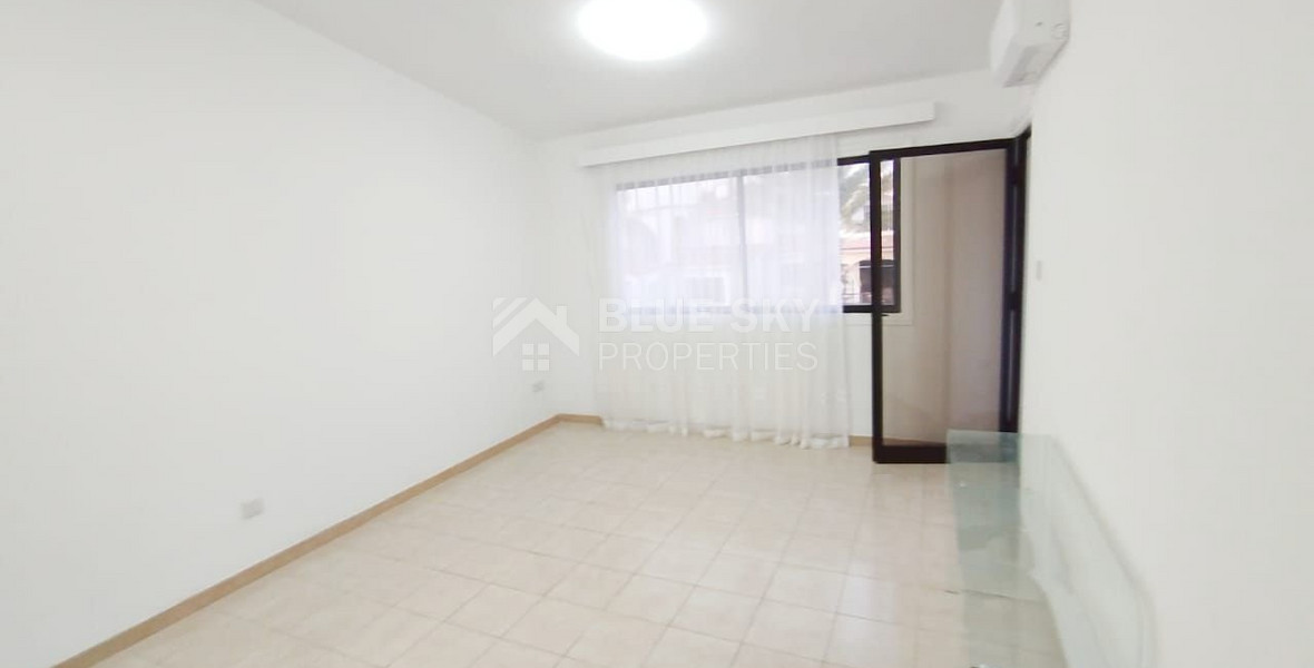 Renovated Spacious Two Bedroom Flat in Chlorakas